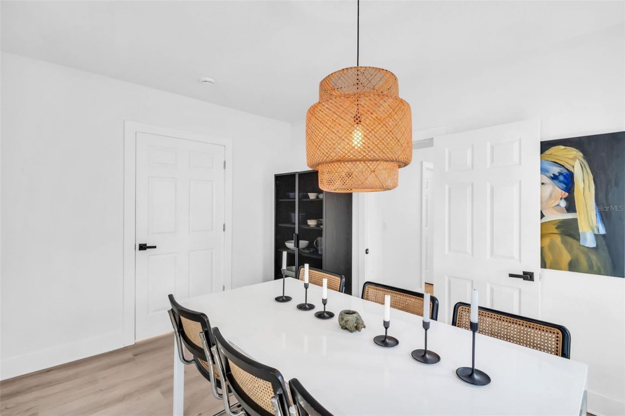 218 49th Avenue N, Saint Petersburg, FL 33703 Photo