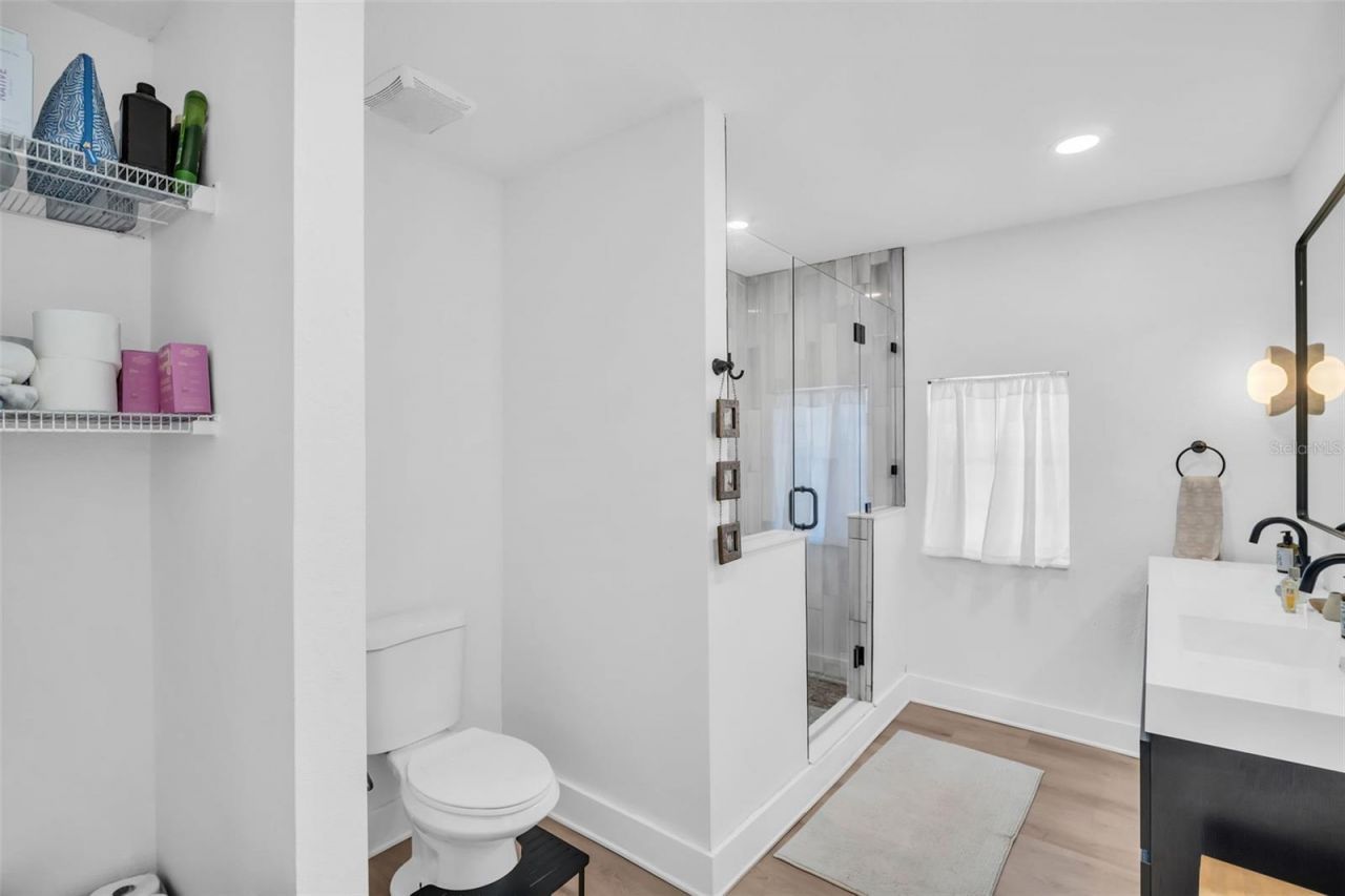 218 49th Avenue N, Saint Petersburg, FL 33703 Photo