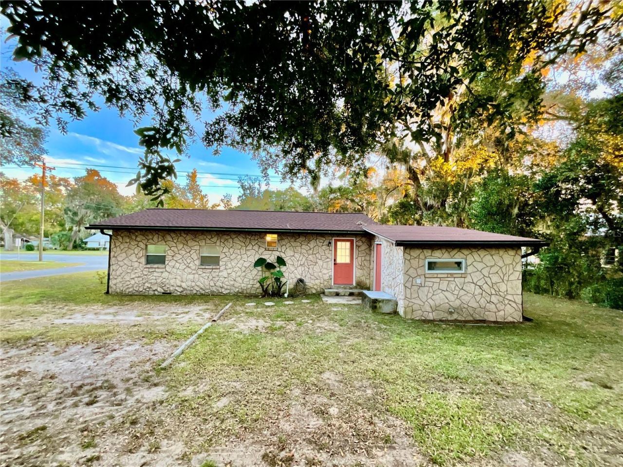 18713 Charlotte Avenue, Brooker, FL 32622 Photo