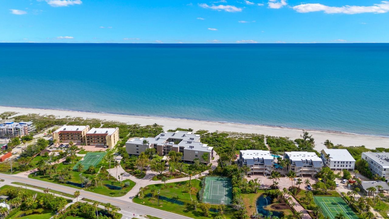 2929 W Gulf Dr, Unit 306, Sanibel, FL 33957 Photo
