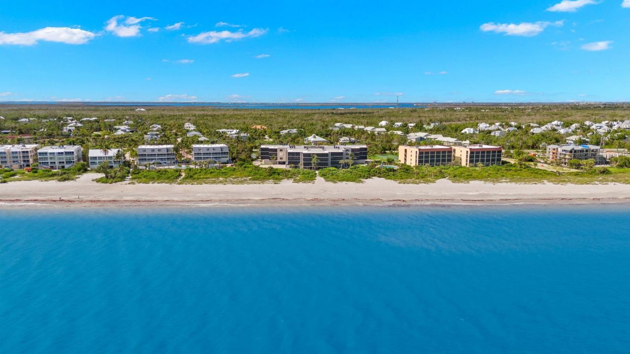 2929 W Gulf Dr, Unit 306, Sanibel, FL 33957 Photo