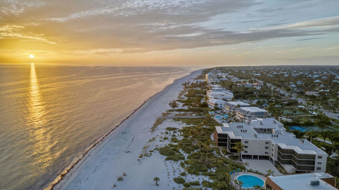 2929 W Gulf Dr, Unit 306, Sanibel, FL 33957 Photo