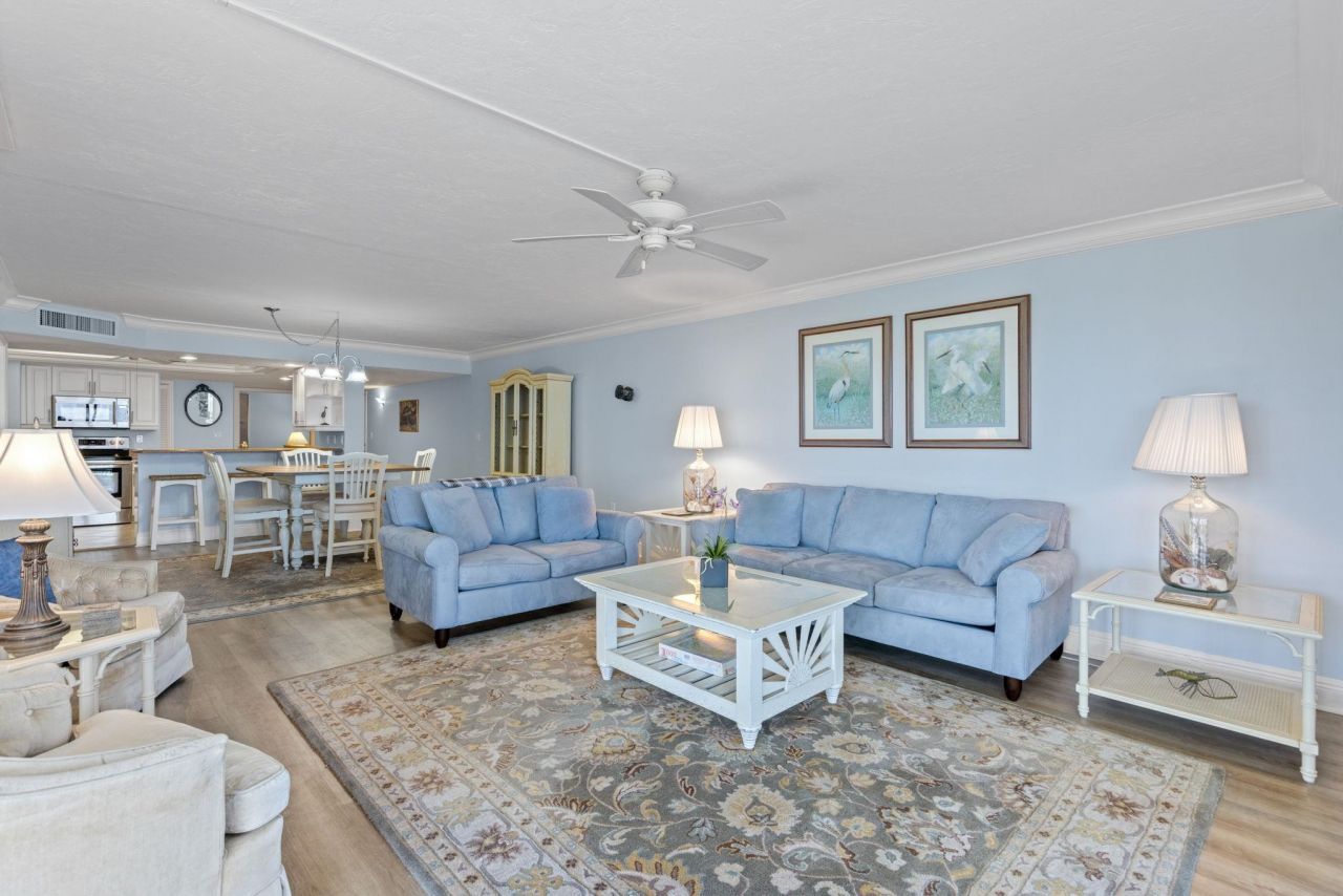 2929 W Gulf Dr, Unit 306, Sanibel, FL 33957 Photo