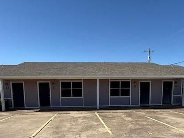 1419 Kilpatrick Court, Cleburne, TX 76033