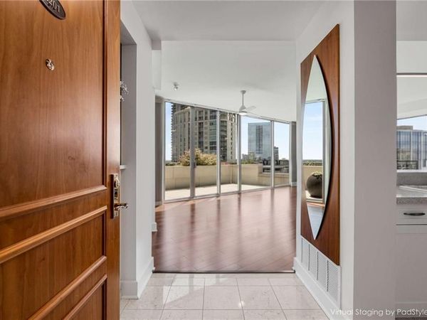 700 Park Regency Place NE, Unit 2201, Atlanta, GA 30326