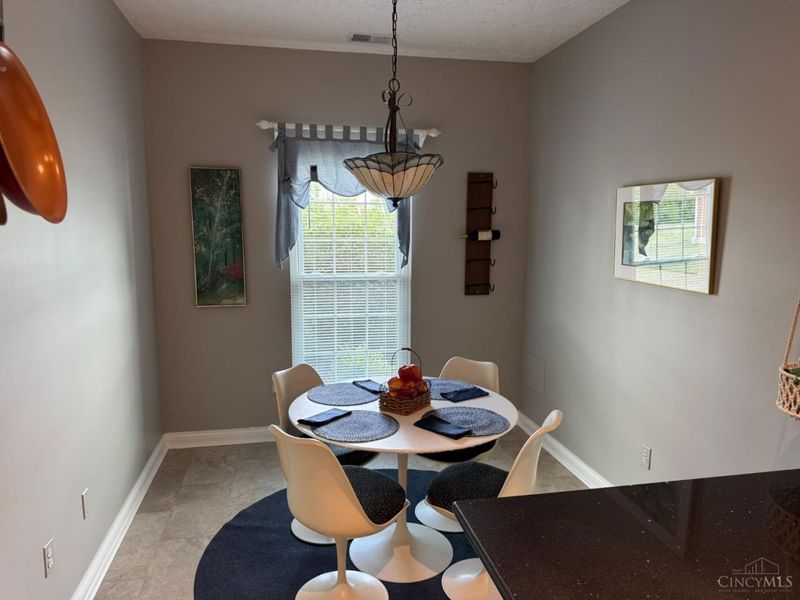 8002 Pinnacle Point, Unit 102, West Chester, OH 45069 Photo 18
