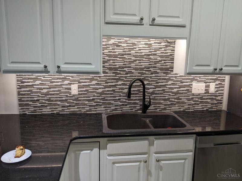 8002 Pinnacle Point, Unit 102, West Chester, OH 45069 Photo 9