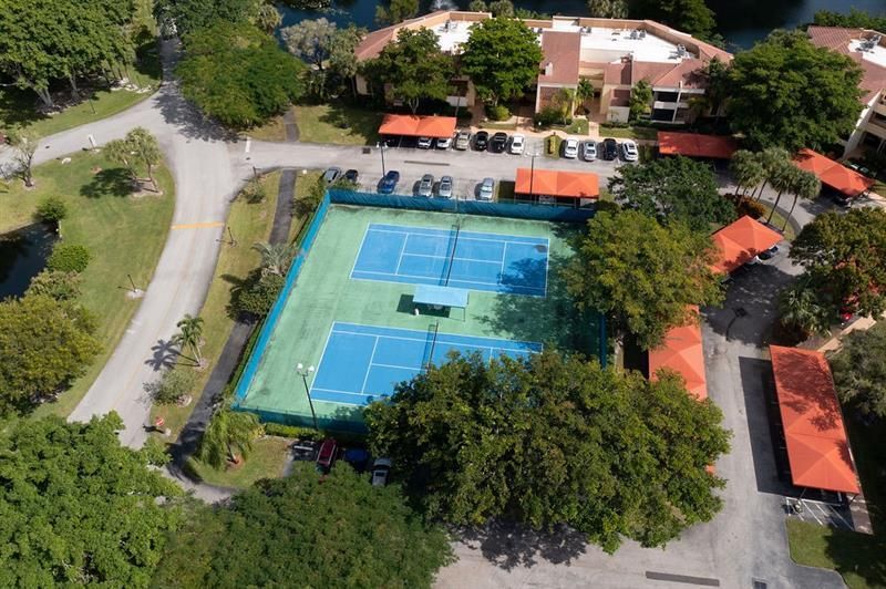 7520 La Paz Court, Unit 209, Boca Raton, FL 33433 Photo