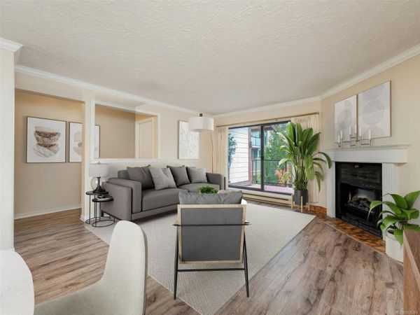 420 Parry St, Unit 403, Victoria, BC V8V 2H7