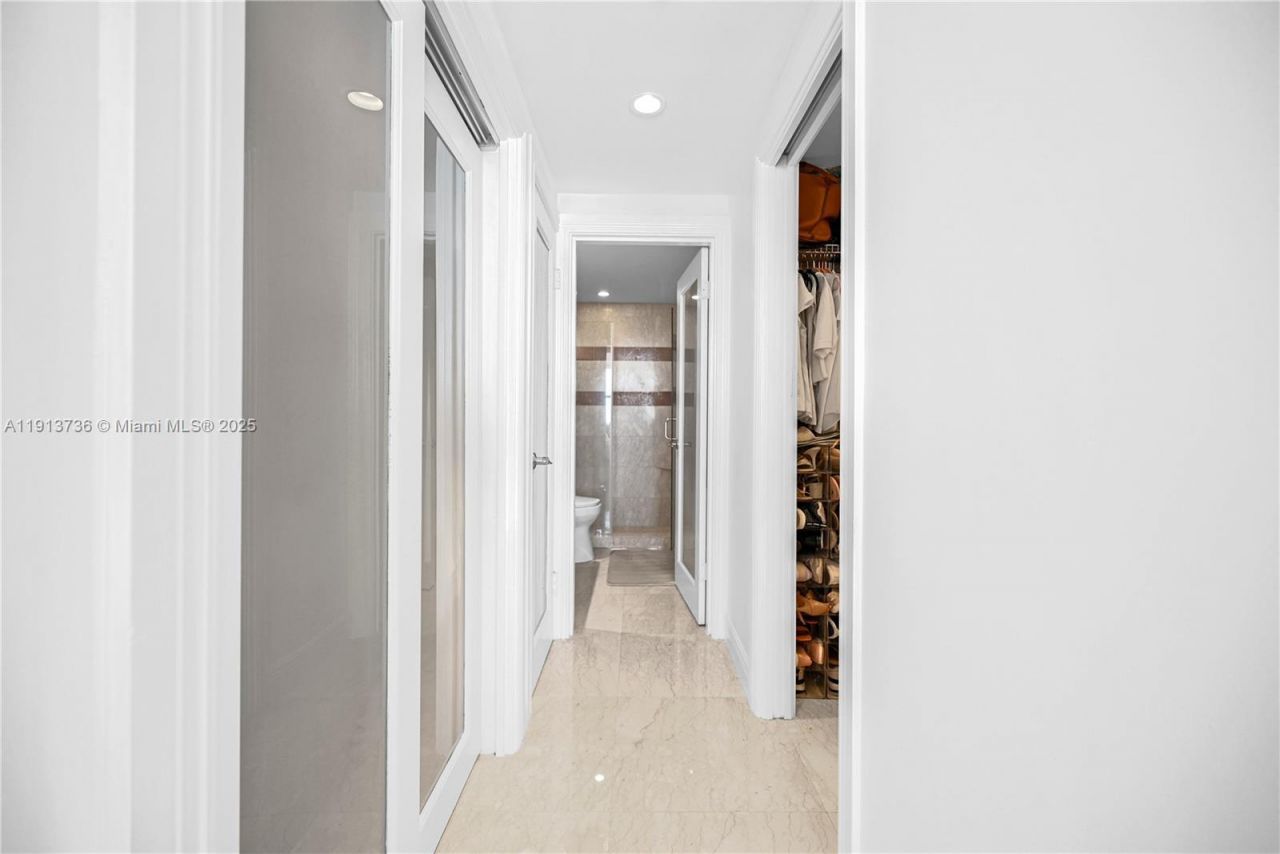 5601 Collins Ave, Unit 903, Miami Beach, FL 33140 Photo