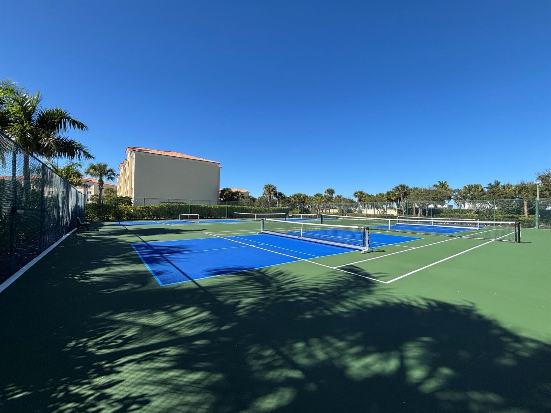 7 Harbour Isle Drive E, Unit 301, Fort Pierce, FL 34949 Photo