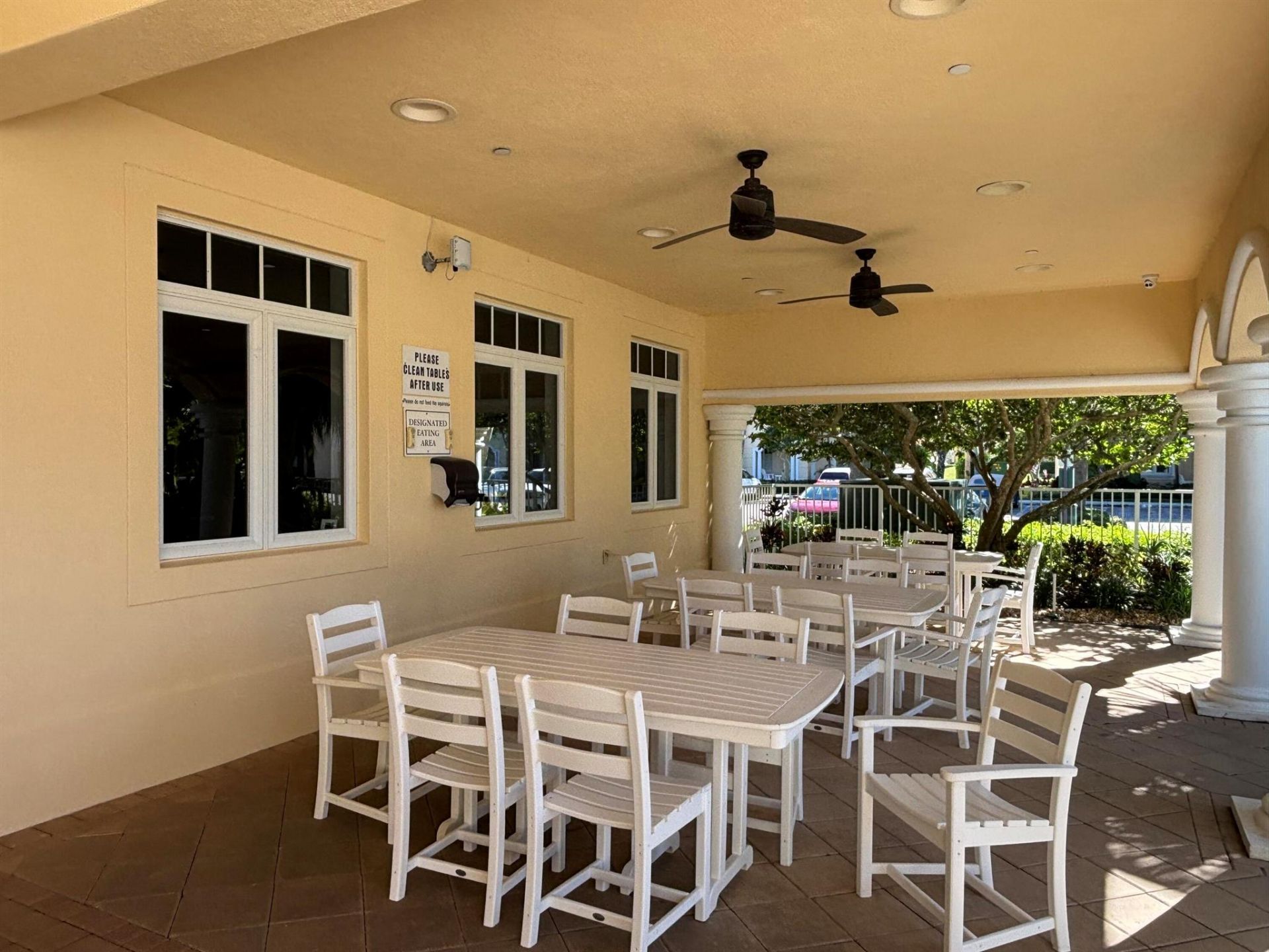 7 Harbour Isle Drive E, Unit 301, Fort Pierce, FL 34949 Photo