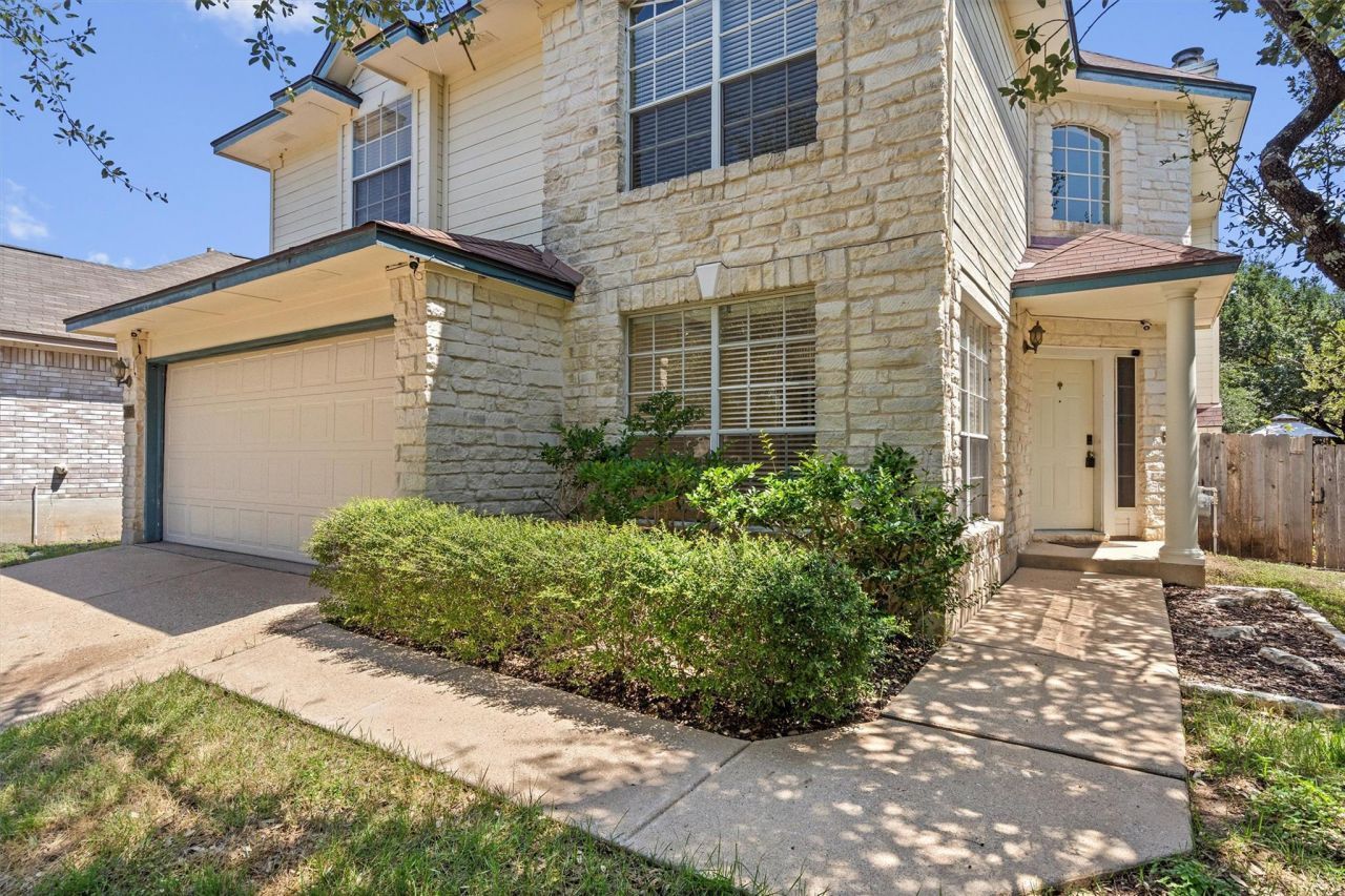 8336 Alvin High Ln, Austin, TX 78729 Main Photo