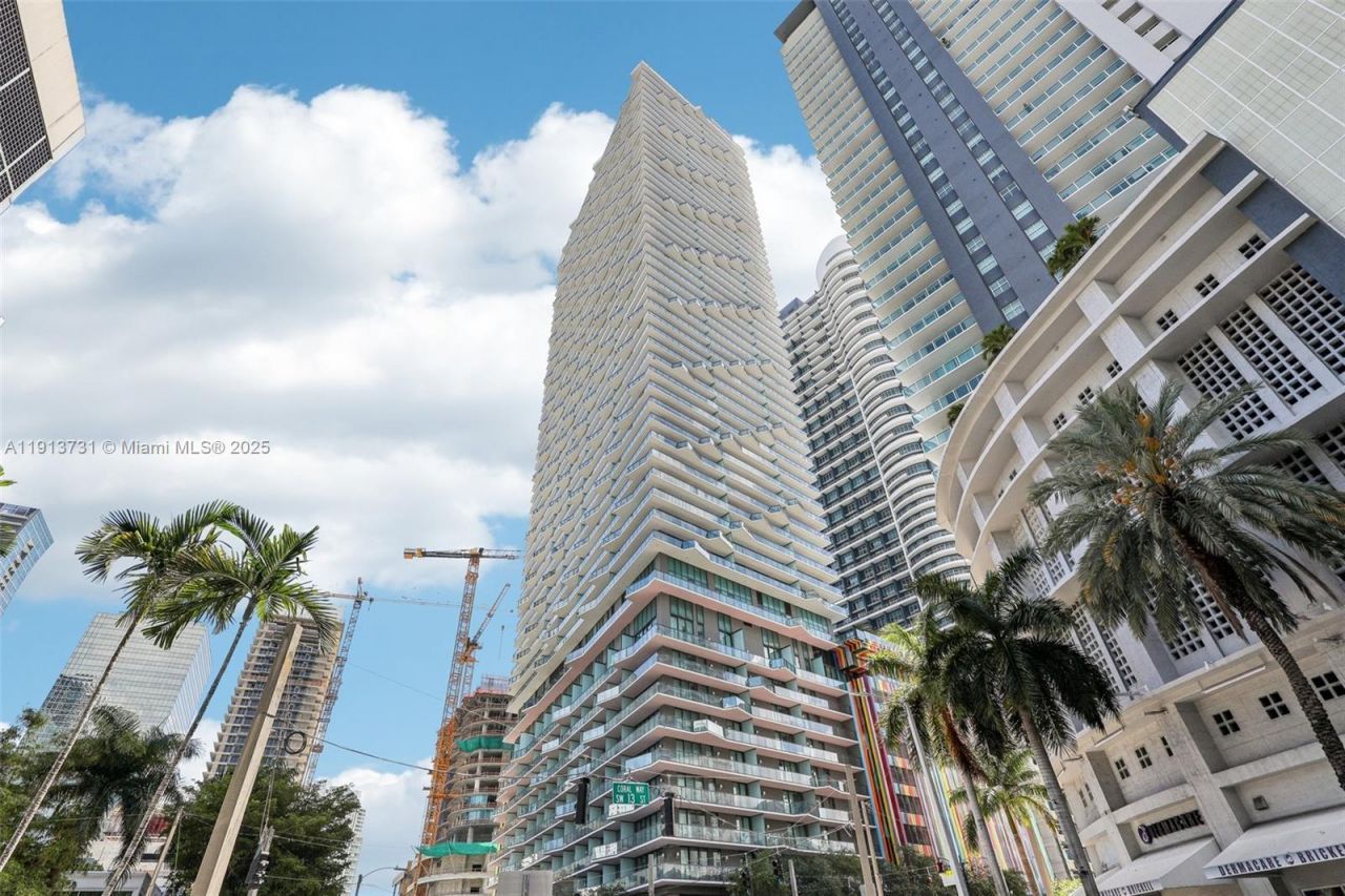 1300 S Miami Ave, Unit 2404, Miami, FL 33130 Photo