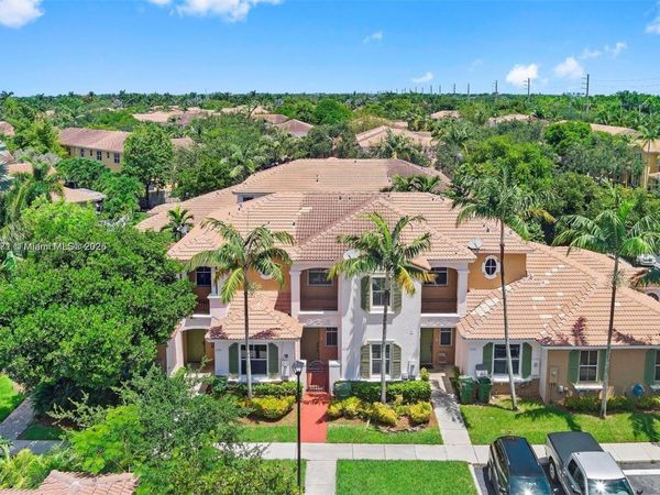 2258 NE 42nd Ave, Homestead, FL 33033