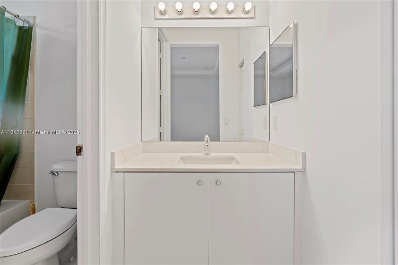 2258 NE 42nd Ave, Homestead, FL 33033 Photo