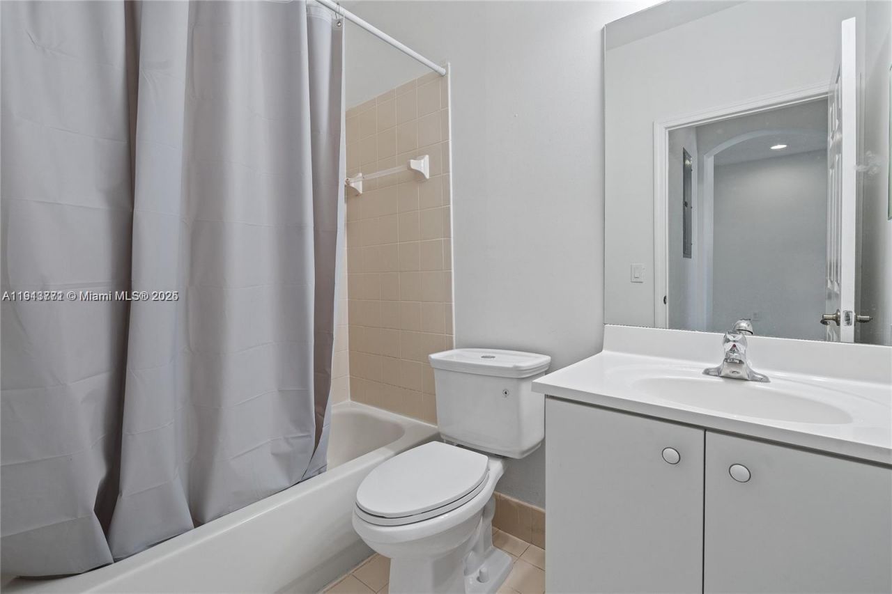 2258 NE 42nd Ave, Homestead, FL 33033 Photo