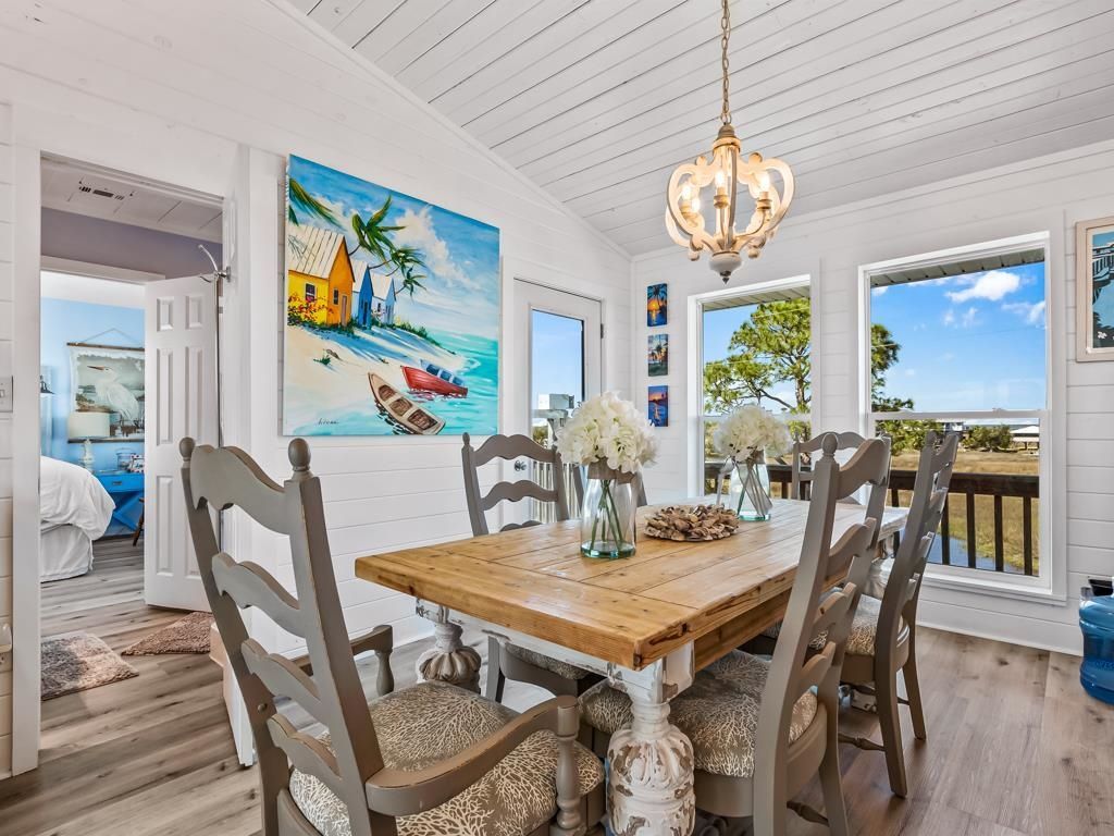 37 Dolphin Drive, Crawfordville, FL 32327 Photo