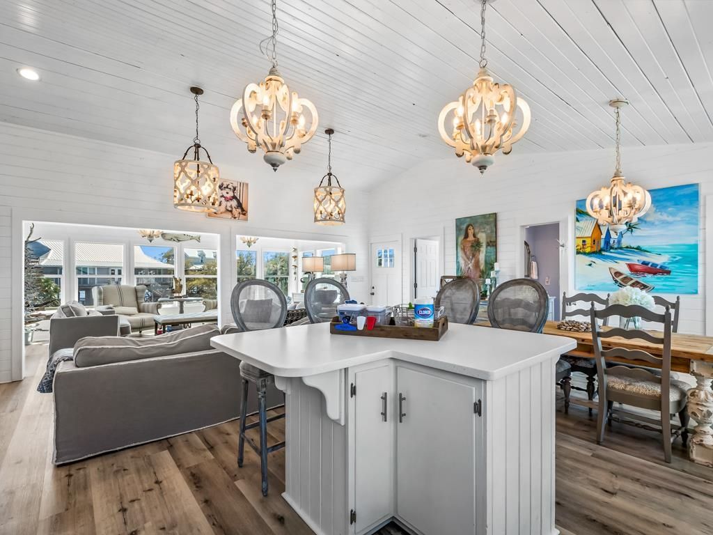 37 Dolphin Drive, Crawfordville, FL 32327 Photo