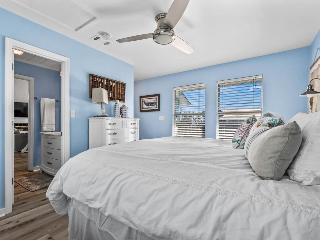 37 Dolphin Drive, Crawfordville, FL 32327 Photo