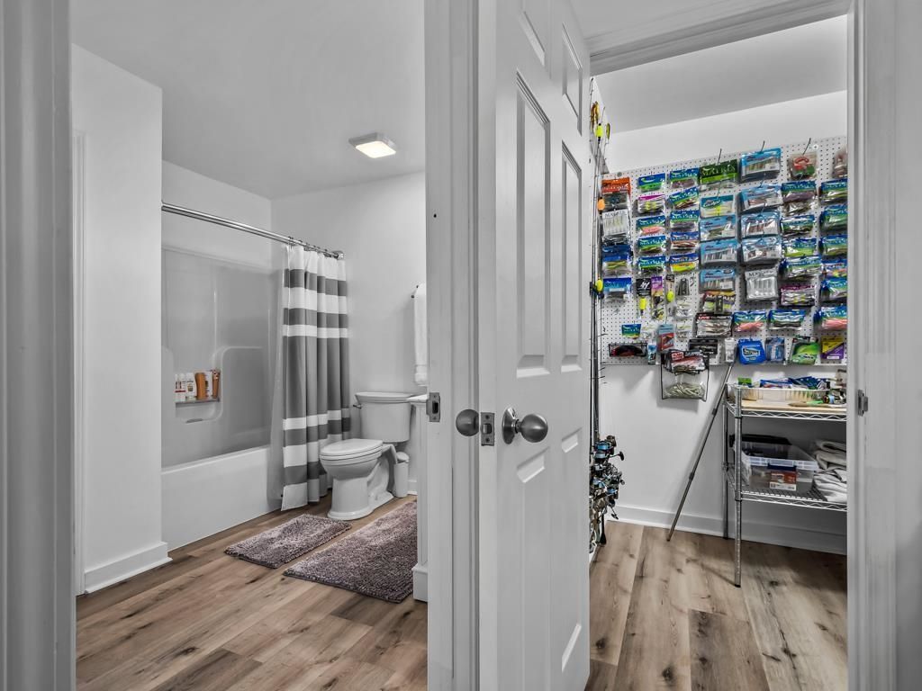 37 Dolphin Drive, Crawfordville, FL 32327 Photo