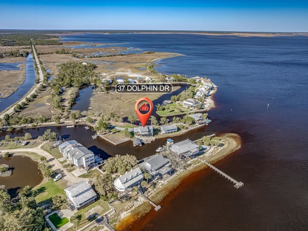 37 Dolphin Drive, Crawfordville, FL 32327 Photo