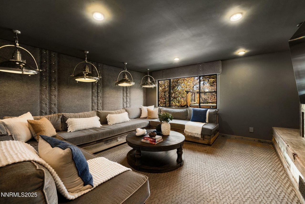 1825 Manzanita Circle, Reno, NV 89509 Photo