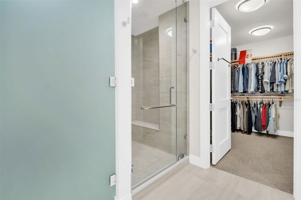 301 1st Street S, Unit 3305, Saint Petersburg, FL 33701 Photo