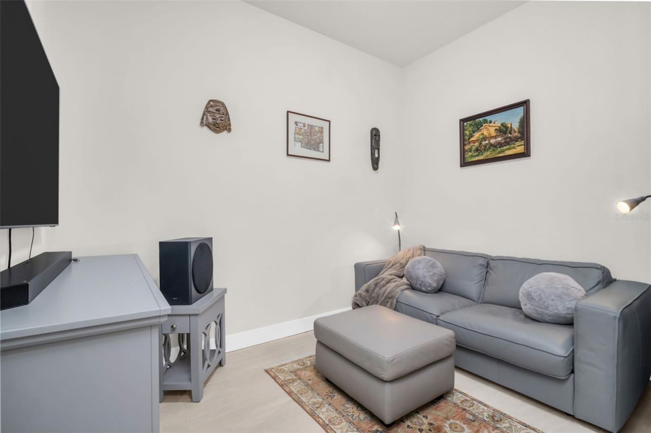 301 1st Street S, Unit 3305, Saint Petersburg, FL 33701 Photo