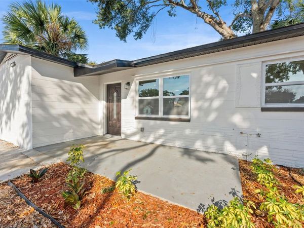 5739 DARTMOUTH AVENUE N, ST PETERSBURG, FL 33710