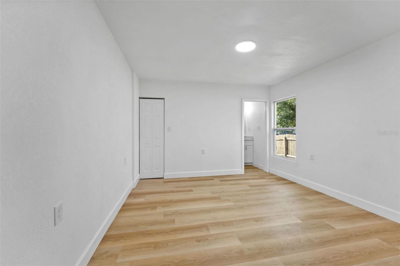 5739 Dartmouth Avenue N, Saint Petersburg, FL 33710 Photo