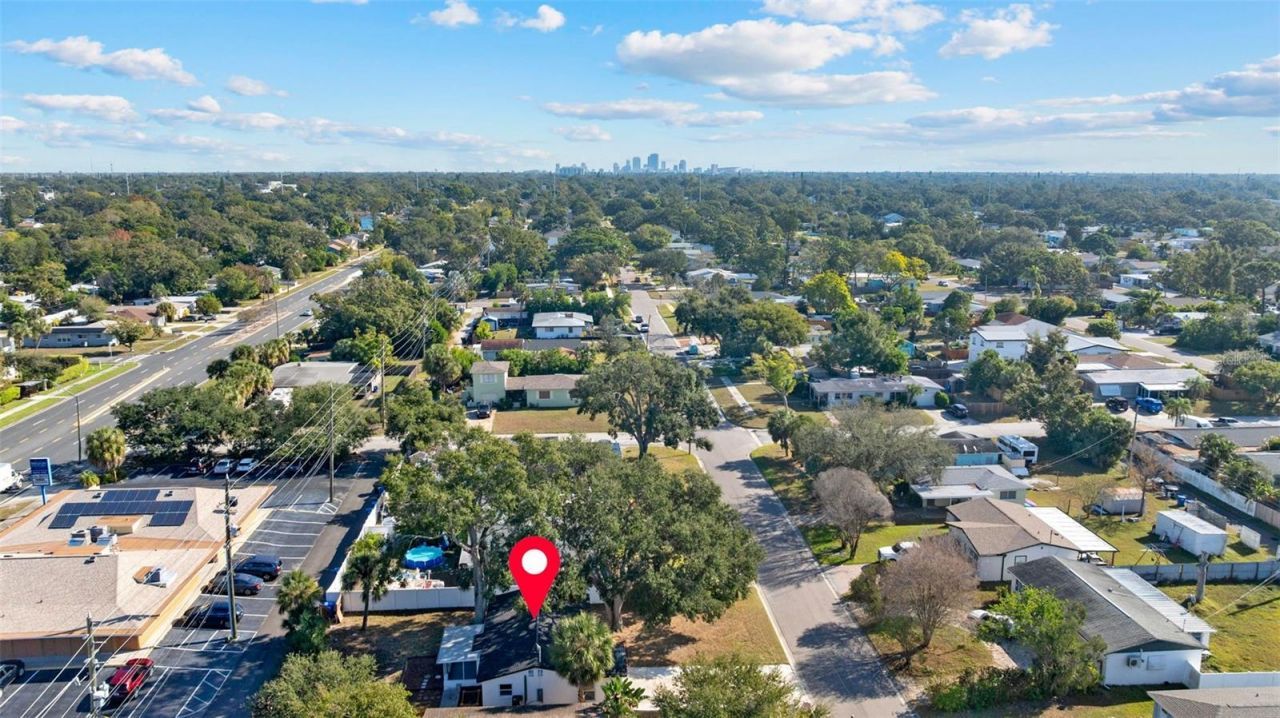 5739 Dartmouth Avenue N, Saint Petersburg, FL 33710 Photo