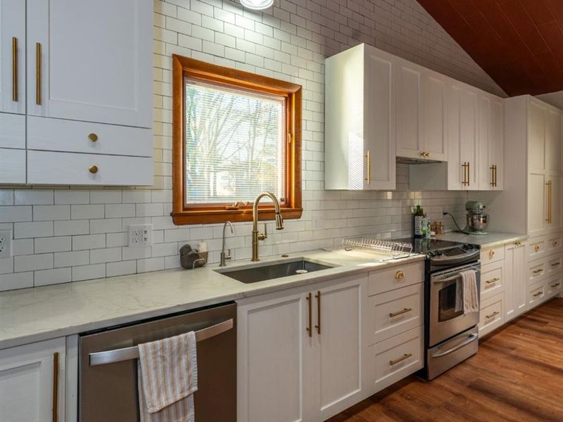 2550 Chess Wood Point, Centerville, OH 45458 Photo 16