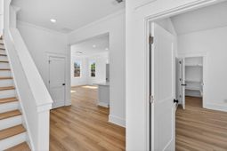 111 Kenneth Lane photo 4