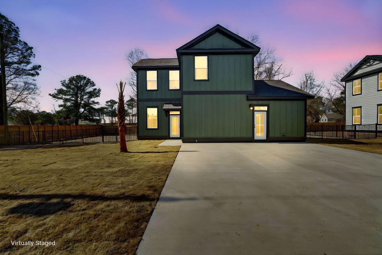 105 Kenneth Lane Photo 43