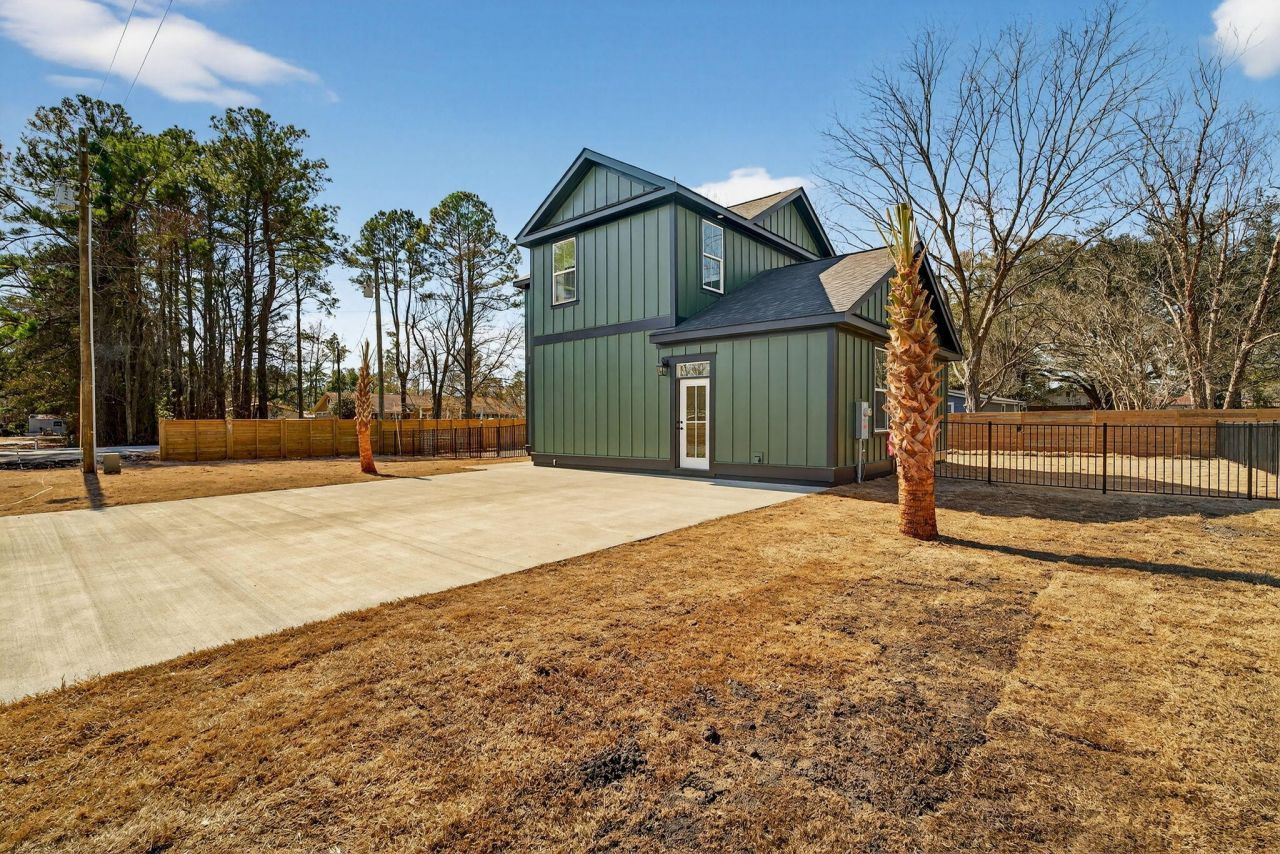 105 Kenneth Lane Photo 47