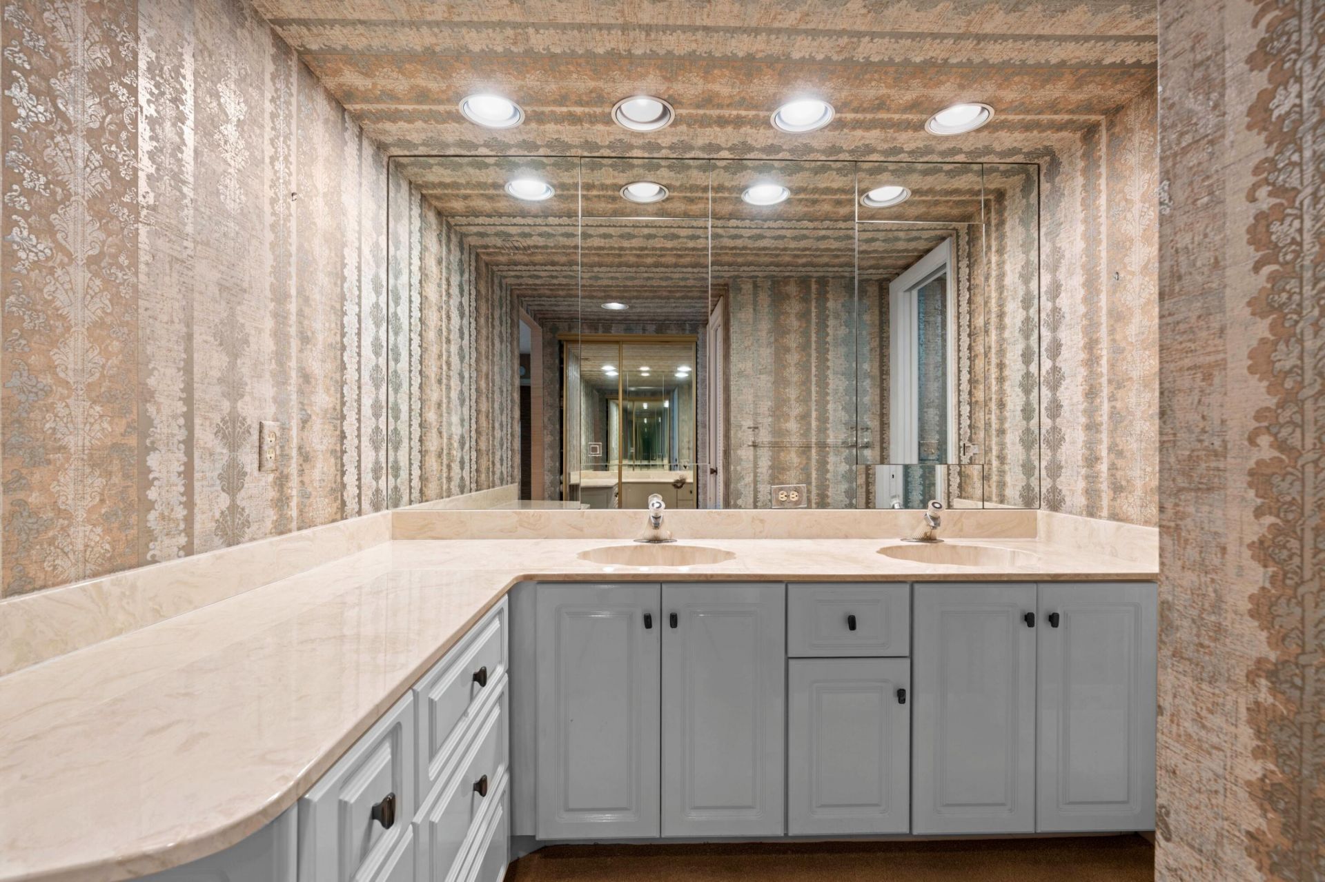 2121 N Ocean Boulevard, Unit 1604e, Boca Raton, FL 33431 Photo