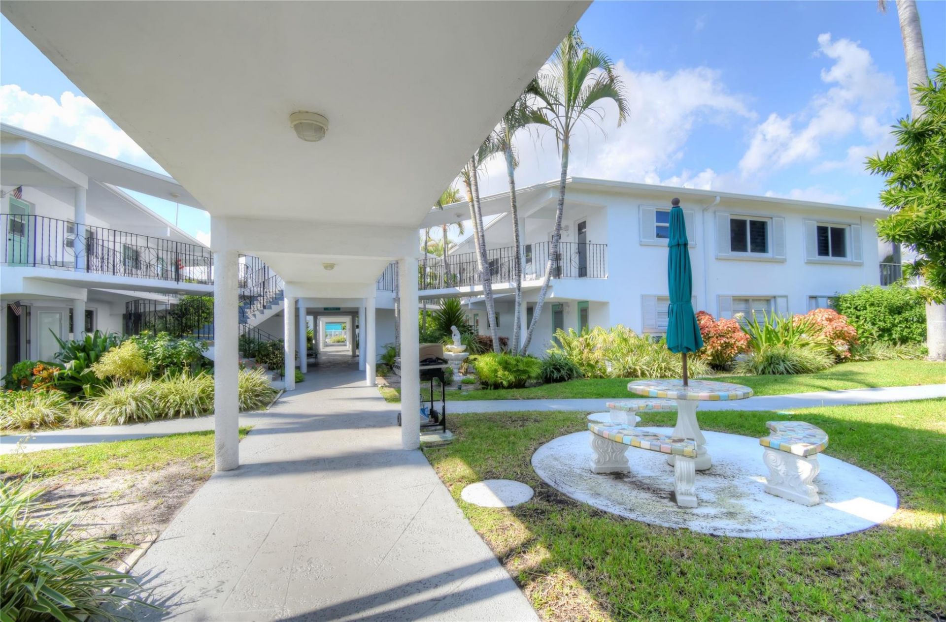 2161 NE 42nd Court, Unit 114, Lighthouse Point, FL 33064 Photo