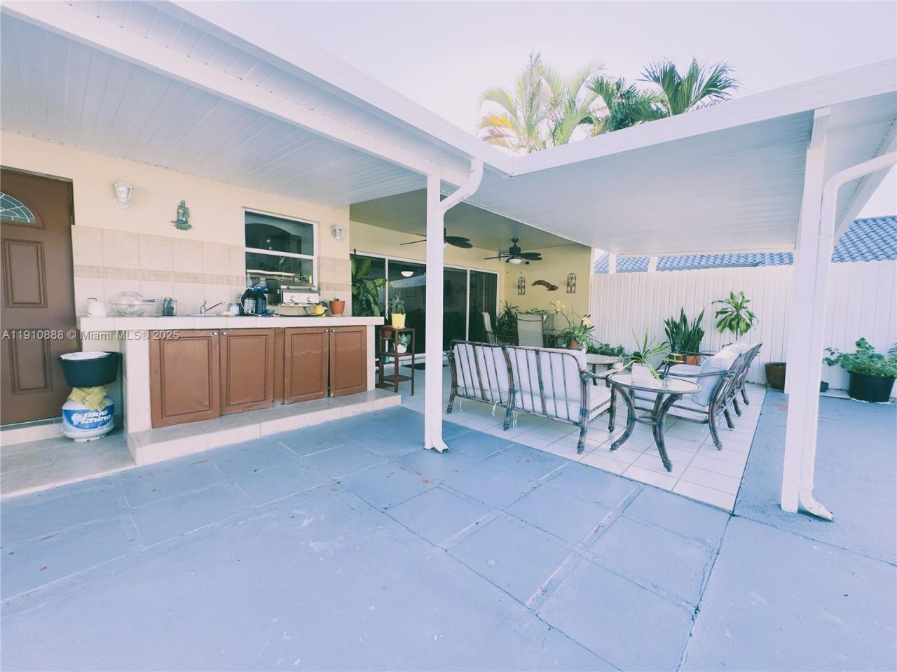 13391 NW 7th Ter, Miami, FL 33182 Photo