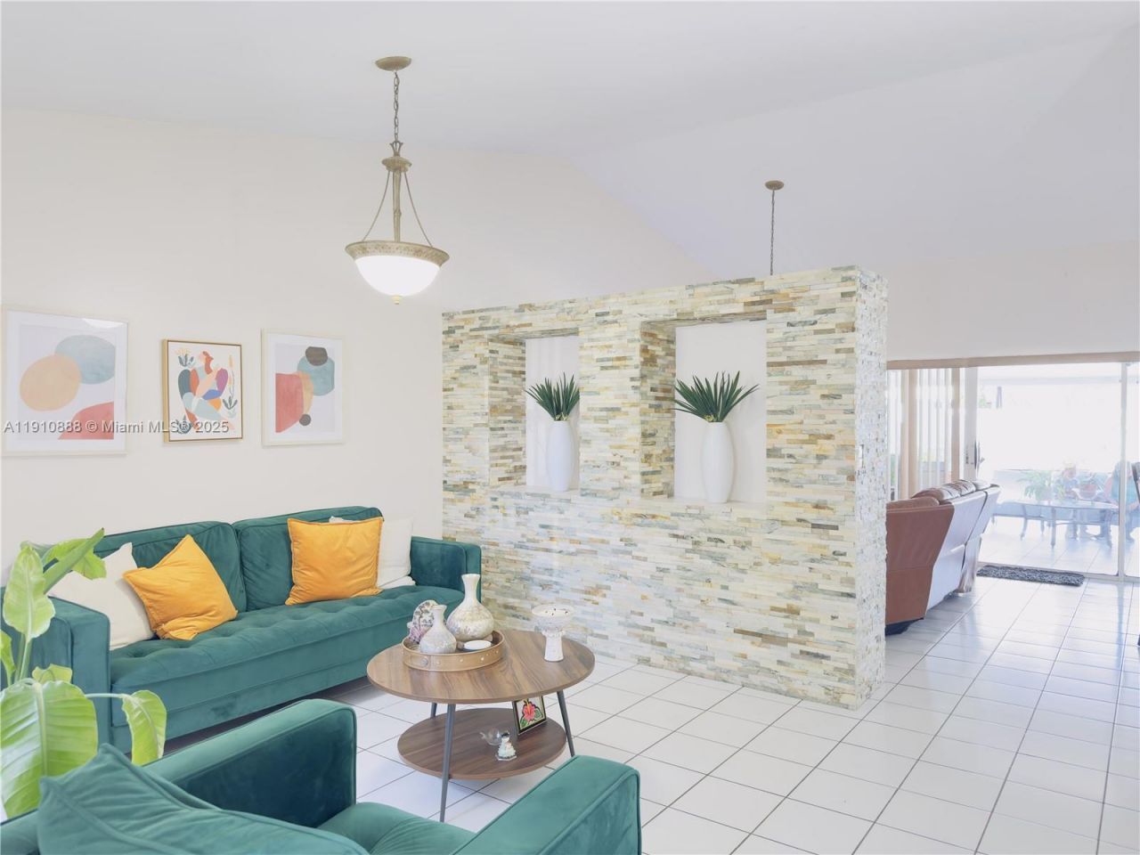 13391 NW 7th Ter, Miami, FL 33182 Photo