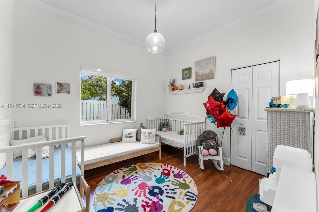 12743 SW 220th St, Miami, FL 33170 Photo