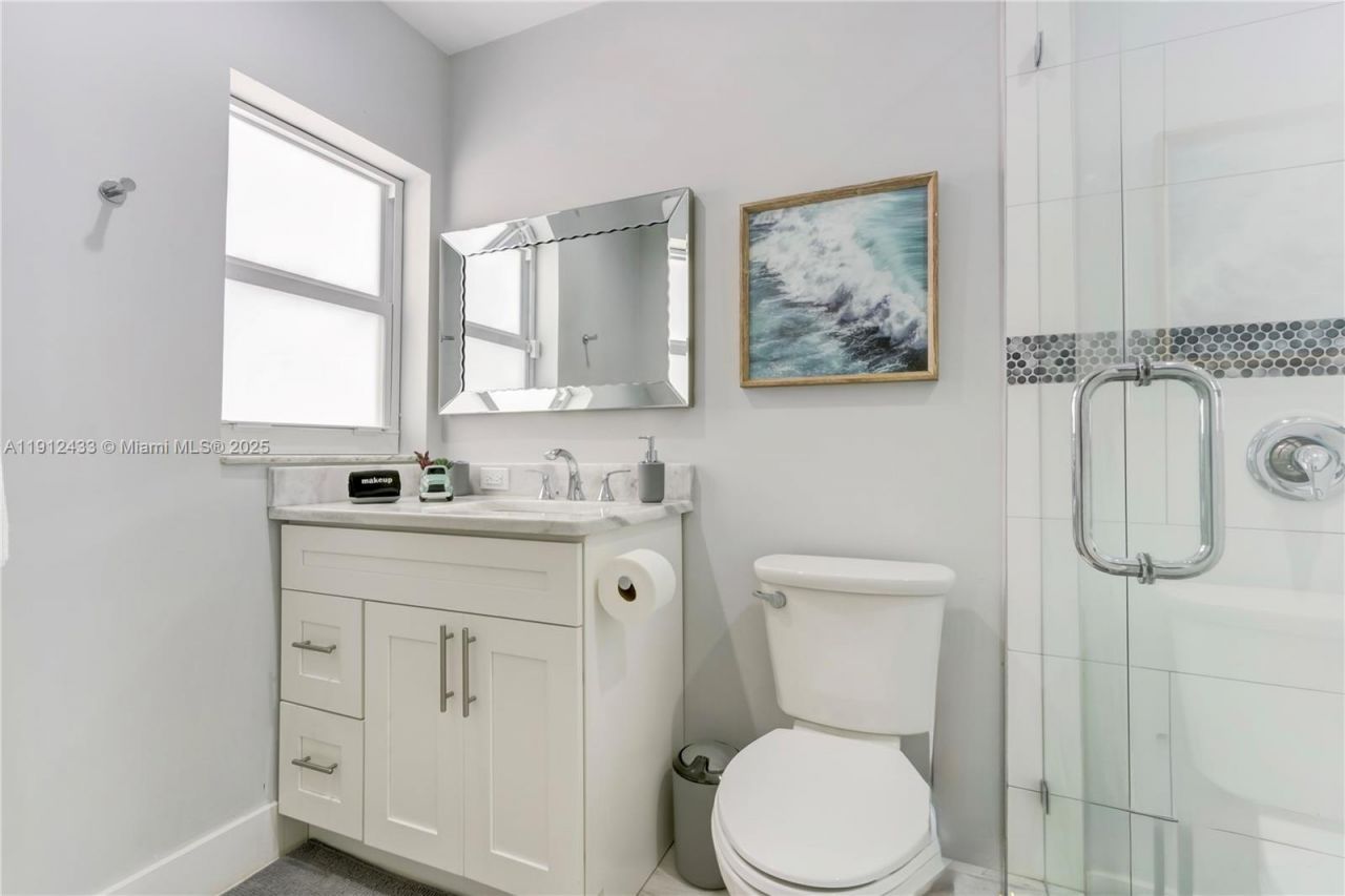 1436 NE 57th St, Fort Lauderdale, FL 33334 Photo