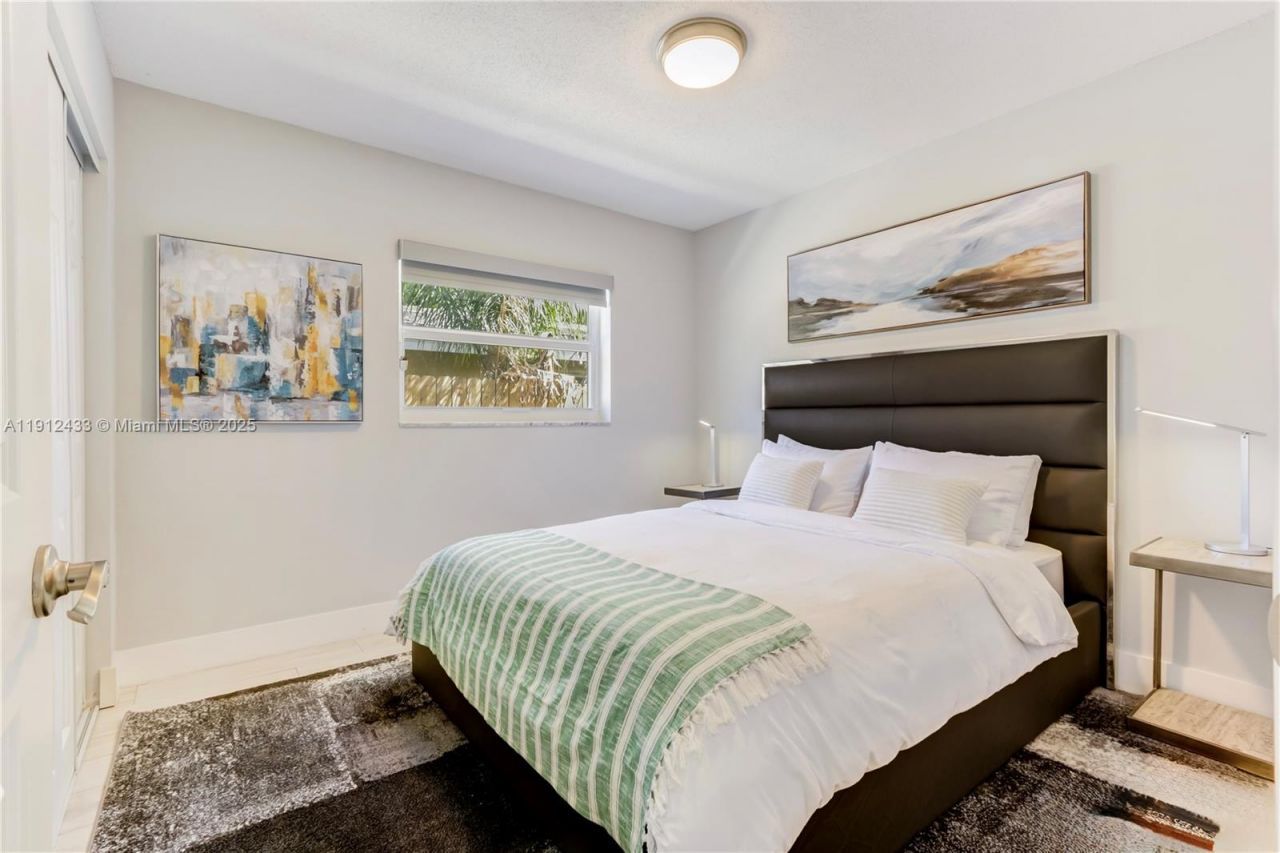 1436 NE 57th St, Fort Lauderdale, FL 33334 Photo