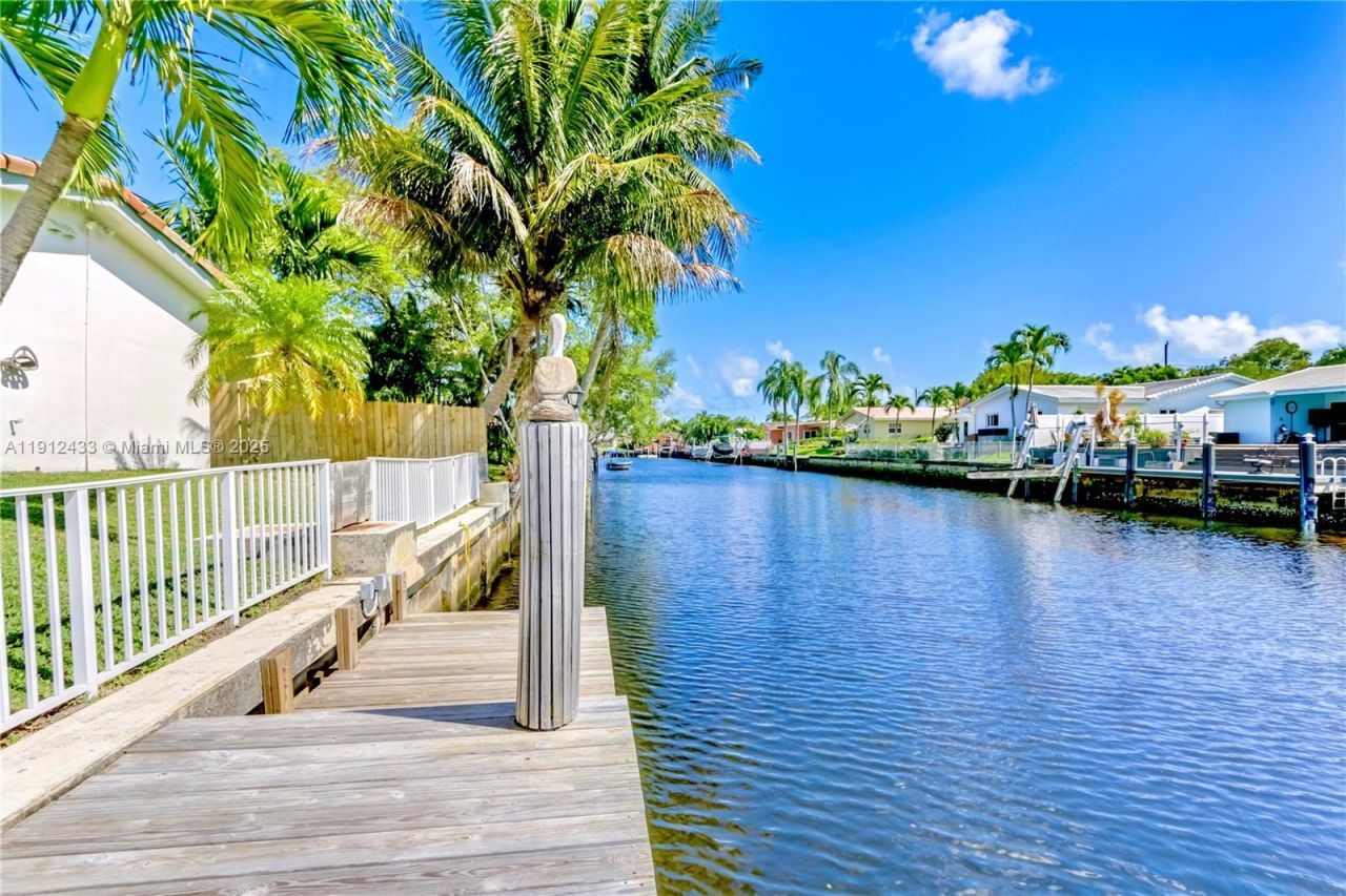 1436 NE 57th St, Fort Lauderdale, FL 33334 Photo