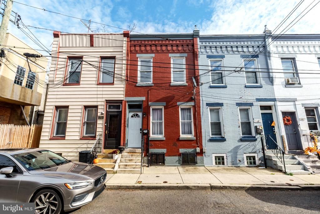 1751 N Bambrey Street, Philadelphia, PA 19121 Main Photo