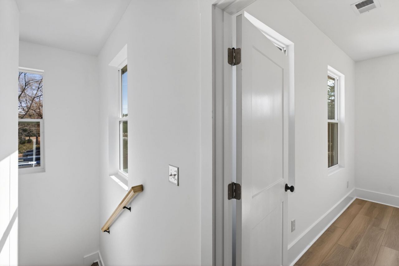 109 Kenneth Lane Photo 27