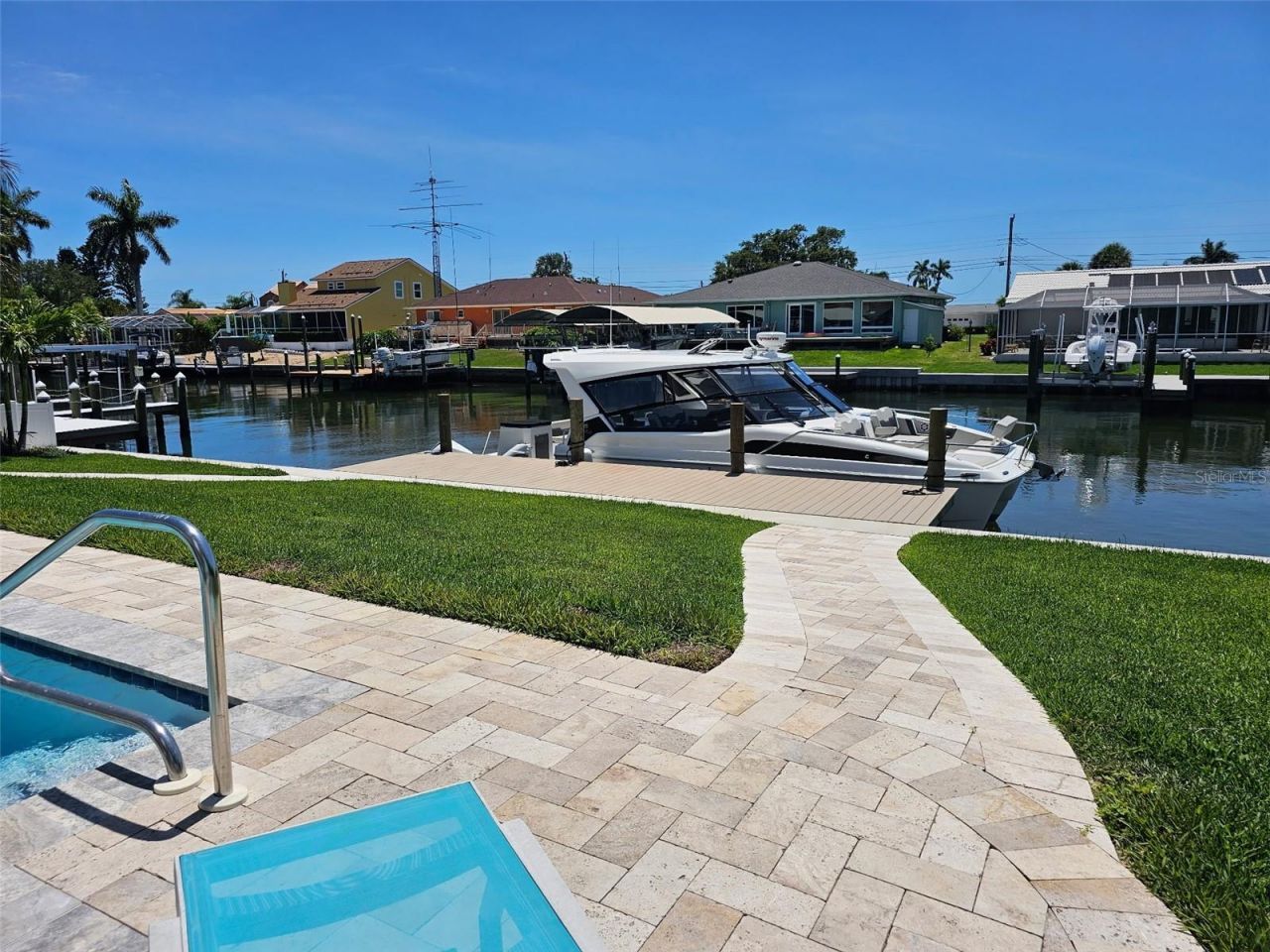 4907 Beacon Road, Palmetto, FL 34221 Photo