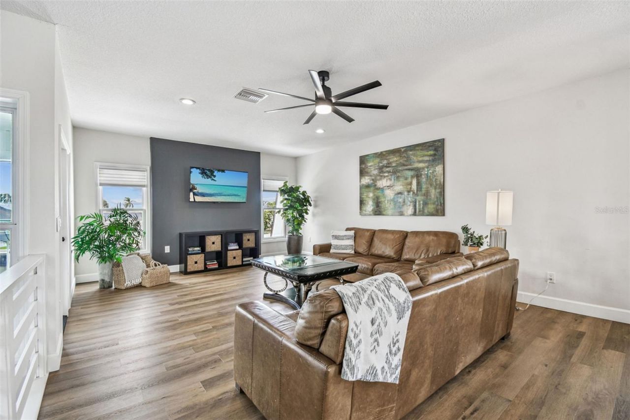 4907 Beacon Road, Palmetto, FL 34221 Photo