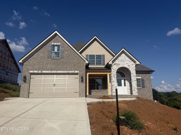 332 Rugby Manor Ln, Knoxville, TN 37923