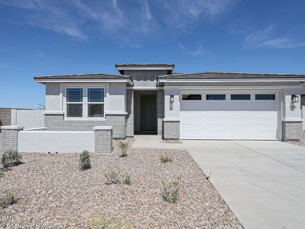 30180 W WINDROSE Drive, Buckeye, AZ 85396